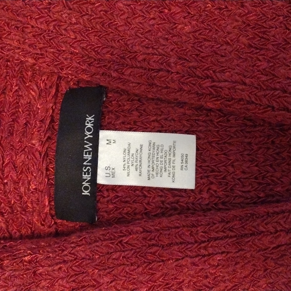Sweater - Picture 3 of 4